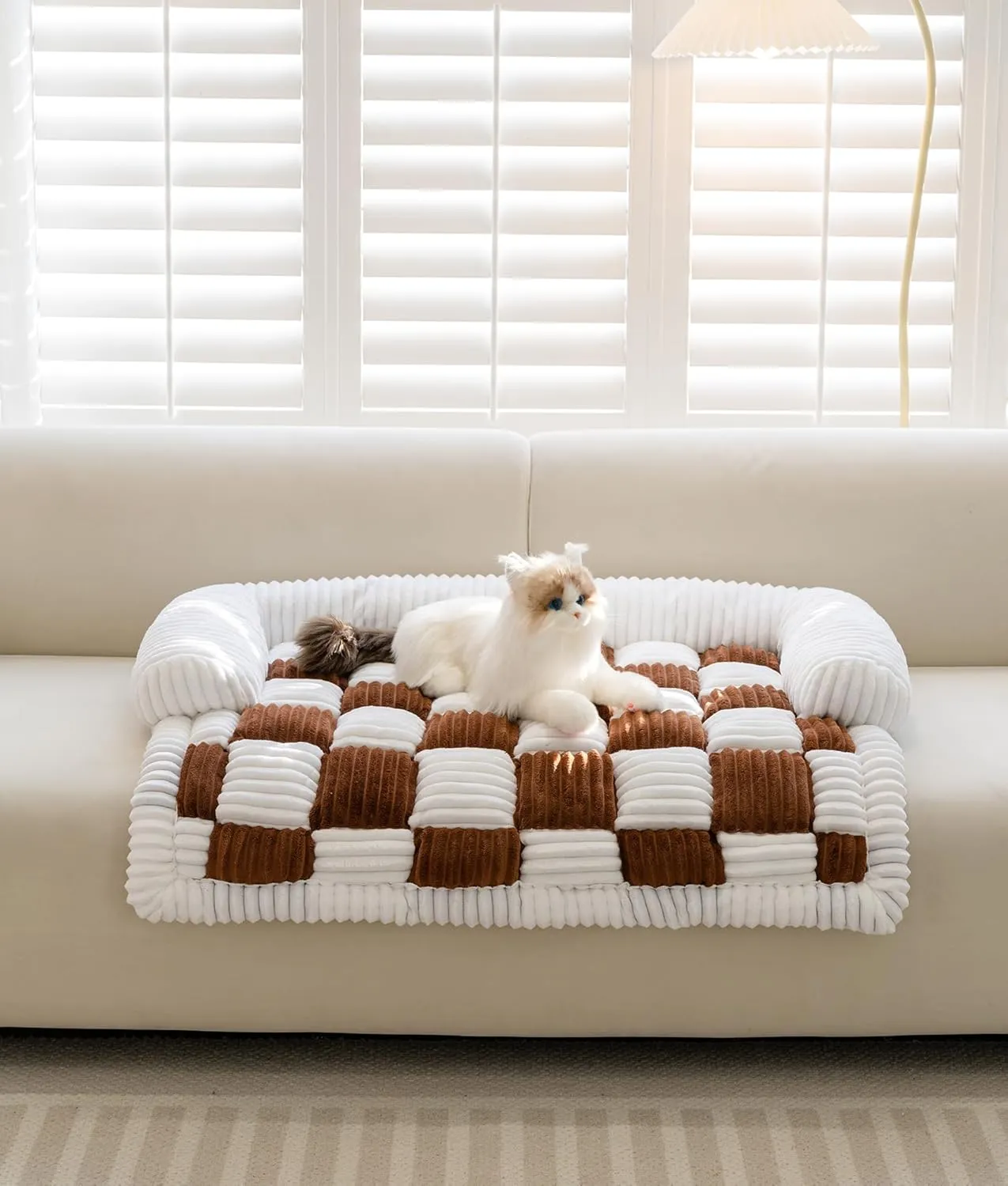 Couch Cover for Dogs Washable, Calming Dog Bed Mats, Non Slip Pet Bed for Couch, Fluffy Cat Mat for Furniture Protector Sofa Cover for Home and Car (Brown, 27.5 * 25.5inch)