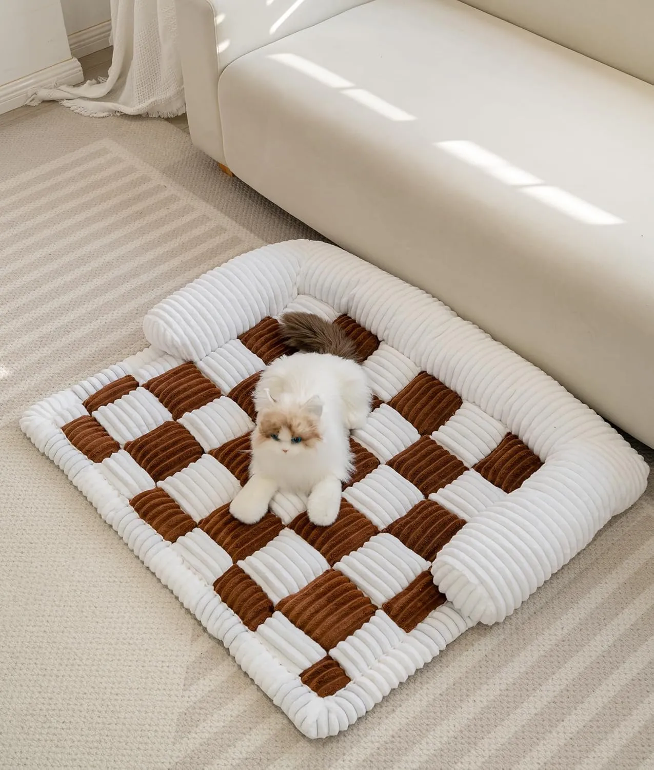 Couch Cover for Dogs Washable, Calming Dog Bed Mats, Non Slip Pet Bed for Couch, Fluffy Cat Mat for Furniture Protector Sofa Cover for Home and Car (Brown, 27.5 * 25.5inch)