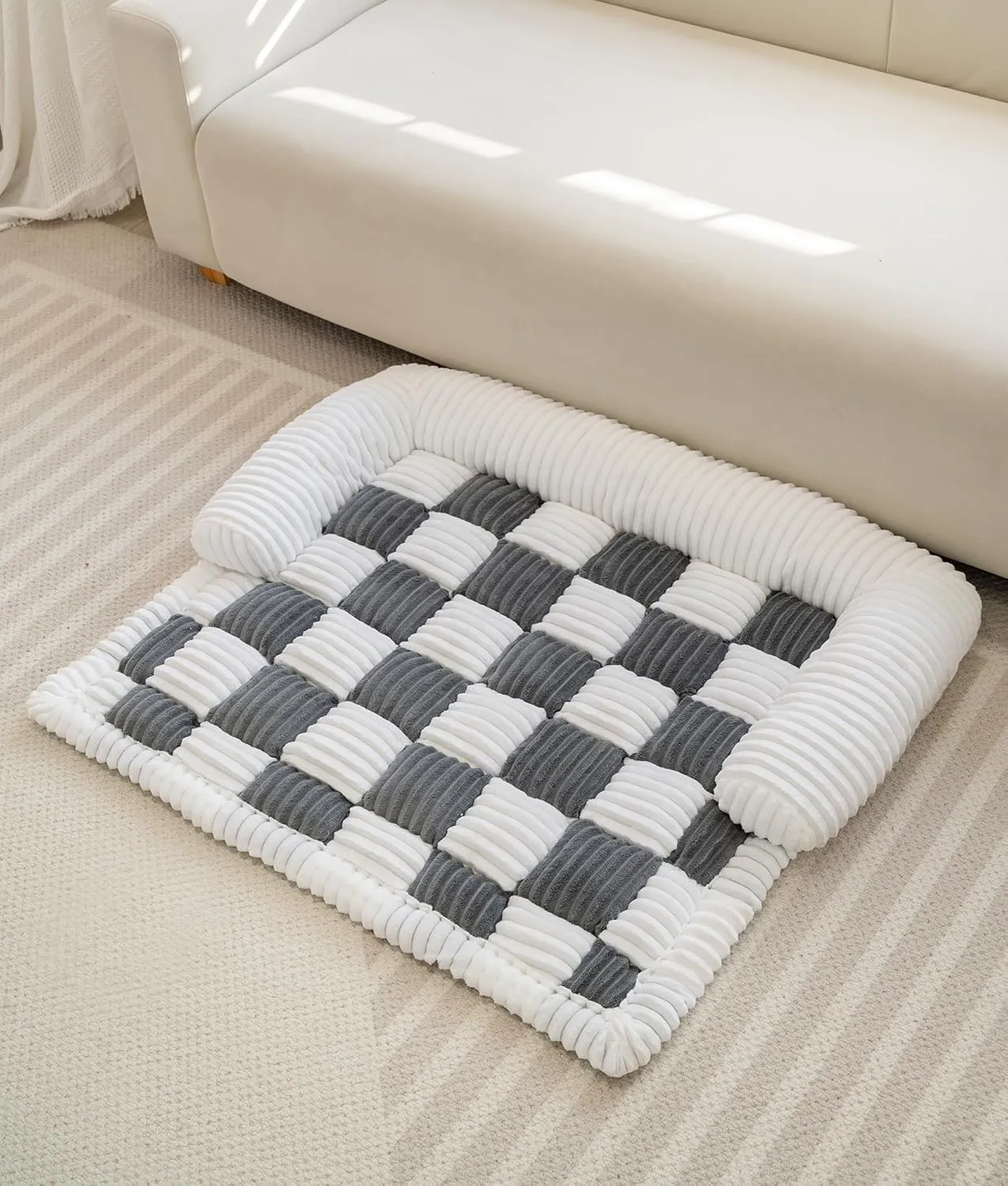 Couch Cover for Dogs Washable, Calming Dog Bed Mats, Non Slip Pet Bed for Couch, Fluffy Cat Mat for Furniture Protector Sofa Cover for Home and Car (Dark-Grey, 47.2 * 37.4inch)