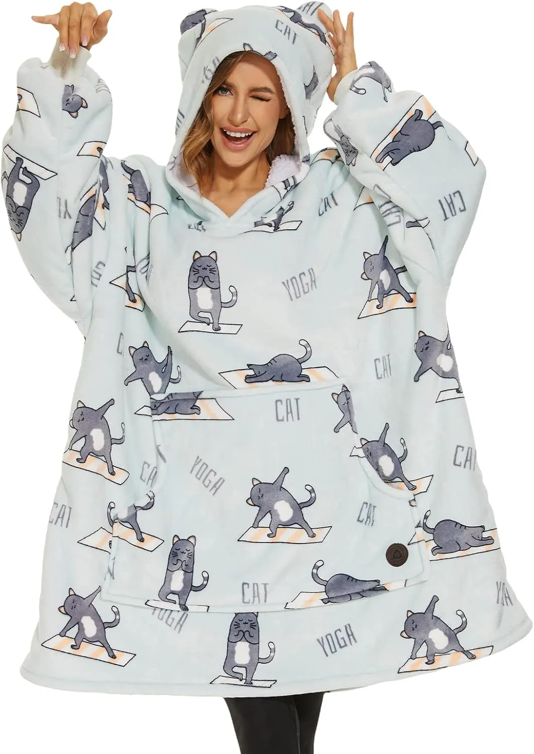THREE POODLE Wearable Blanket Hoodie for Women, Oversized Sherpa Sweatshirt Blanket for Adults Men, Warm Cozy Cat Hooded Blanket, Gifts for Mom Girlfriend Sister